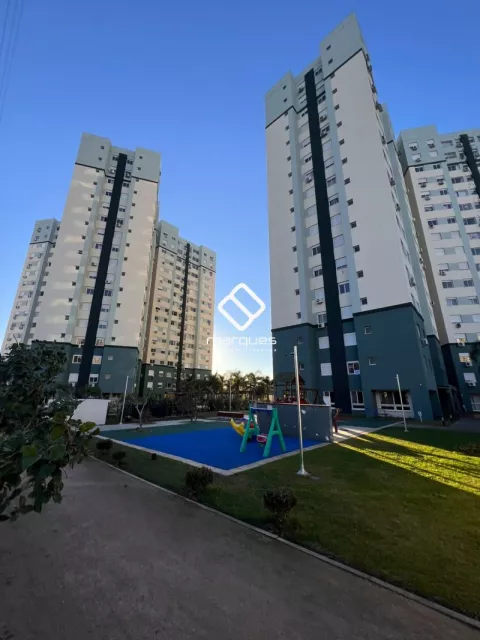 Apartamento com 2 quartos, 2 banheiros e 85m² para alugar no bairro Areal, Pelotas