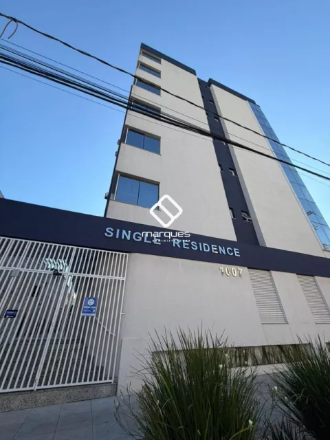 Kit/Jk com 1 banheiro e 45m² para alugar no bairro Centro, Pelotas