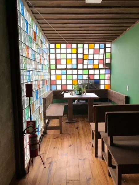 Casa Comercial com 3 quartos, 6 banheiros e 540m² à venda no bairro Centro, Pelotas