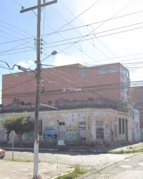 Terreno à venda no bairro Centro, Pelotas