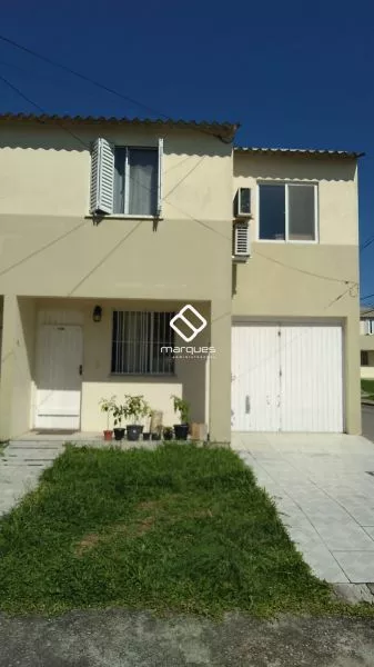 Sobrado com 3 quartos, 1 banheiro e 67m² à venda no bairro Fragata, Pelotas