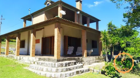 Sítio com 2 quartos, 2 banheiros e 16900m² à venda no bairro Colônia, Pelotas