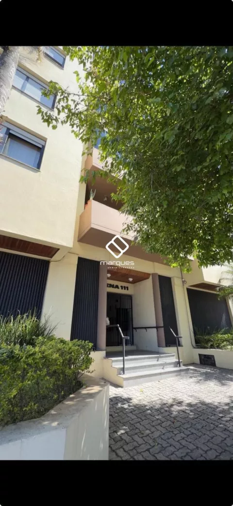 Apartamento com 3 quartos, 2 banheiros e 114m² à venda no bairro Centro, Pelotas